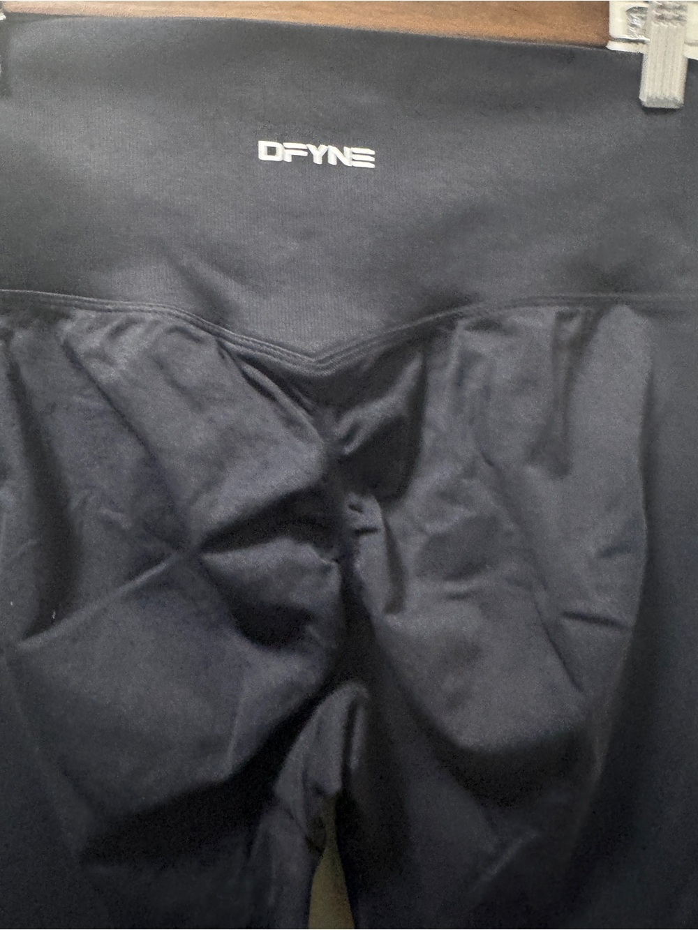 DFYNE Impact Seamless Leggings 24" 7/8 Black Sz. M - Picture 5 of 6